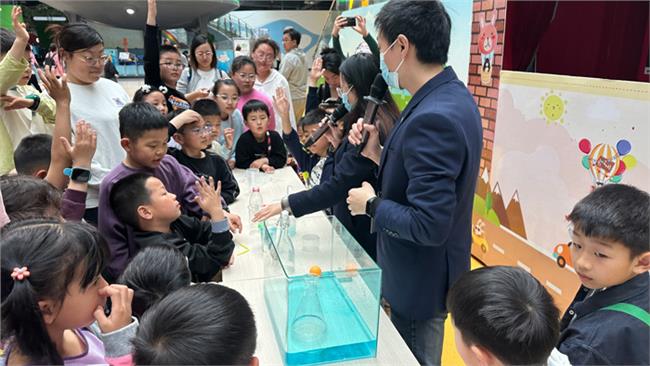 鱼缸换水